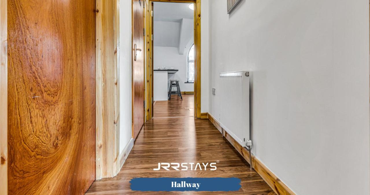 Cardiff - Quirky 1 Bedroom, Sleeps 3, Wi-Fi - Jrr Stays Eksteriør billede