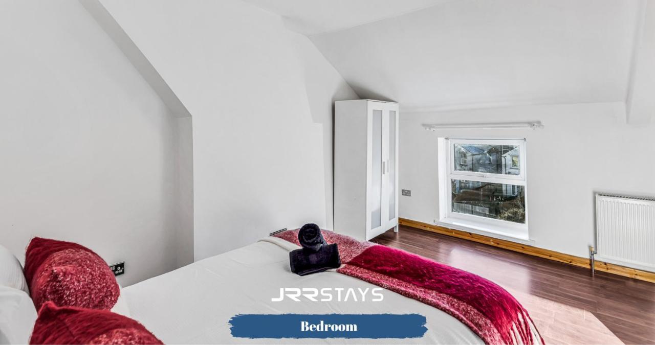 Cardiff - Quirky 1 Bedroom, Sleeps 3, Wi-Fi - Jrr Stays Eksteriør billede