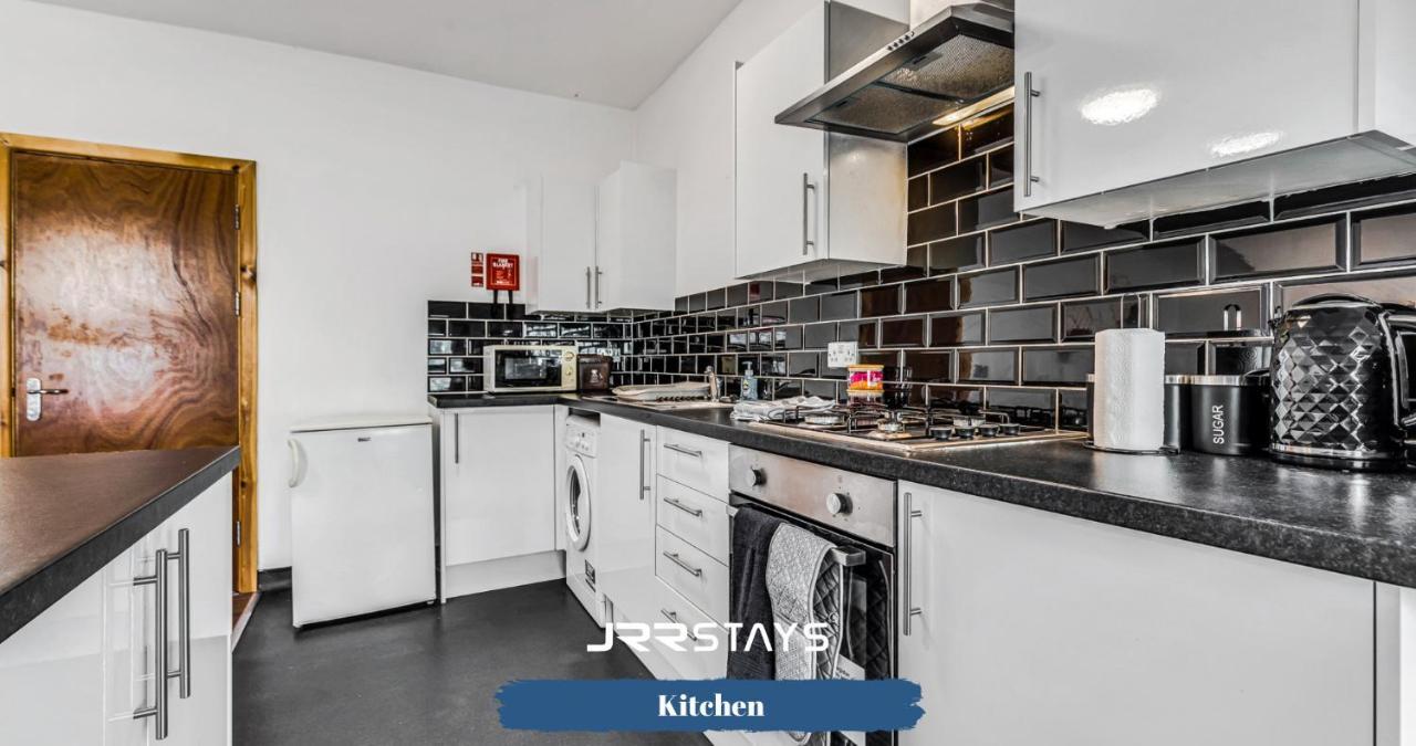 Cardiff - Quirky 1 Bedroom, Sleeps 3, Wi-Fi - Jrr Stays Eksteriør billede